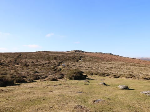 Cottage | Property grounds