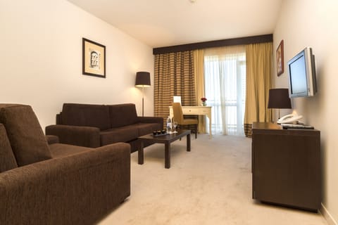 Minibar, in-room safe, desk, blackout drapes