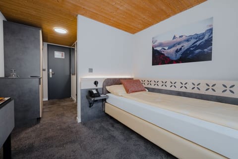 Family Room, 2 Bedrooms, Balcony (3 people) | Hypo-allergenic bedding, minibar, in-room safe, individually decorated