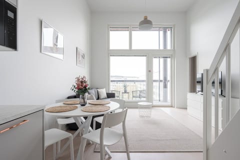 Design Apartment | Living area | 43-inch LED TV with cable channels