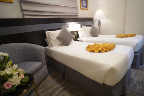 Standard Double or Twin Room | In-room safe, iron/ironing board, free WiFi