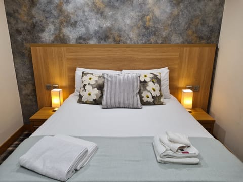 Comfort Double Room | Egyptian cotton sheets, premium bedding, Select Comfort beds