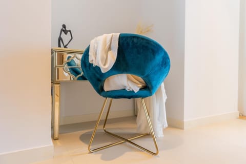 Exclusive Apartment | 2 bedrooms, individually decorated, iron/ironing board, free WiFi