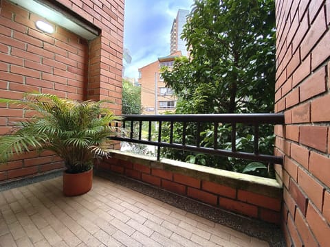 Apartment, 2 Bedrooms (104) | Balcony view