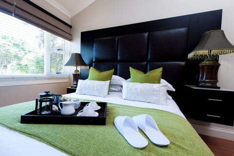 Luxury Room | Premium bedding, minibar, in-room safe, individually decorated