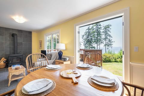 House (1 Bedroom) | Interior