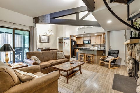 Apartment (2 Bedrooms) | Front of property