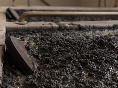 Couples treatment rooms, hot tub, hot springs, body treatments