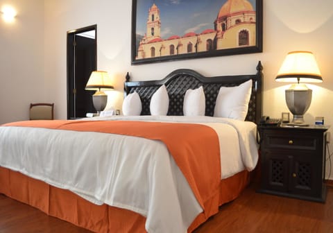 In-room safe, desk, laptop workspace, iron/ironing board