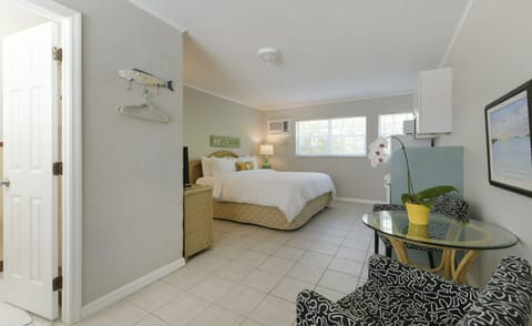 Oceanview King Studio | Premium bedding, individually decorated, individually furnished