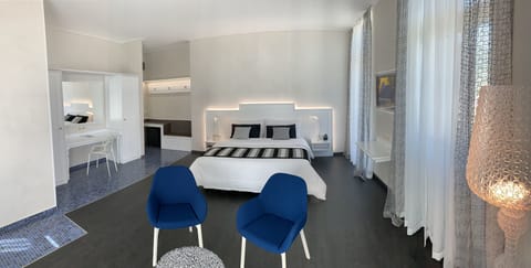 Double Room Superior Top, Balcony | In-room safe, desk, free WiFi, bed sheets