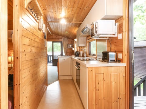 Fridge, dishwasher, electric kettle, toaster