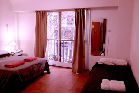 Basic Triple Room | Free WiFi, bed sheets