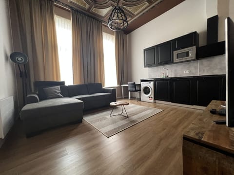 City Apartment 11 | Living area | TV