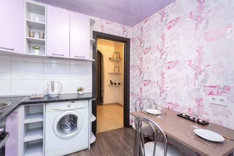 Classic Apartment | Soundproofing, iron/ironing board, free WiFi