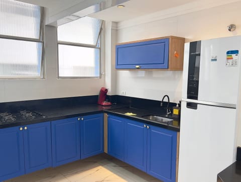 Apartment | Private kitchen | Full-size fridge, microwave, oven, dishwasher