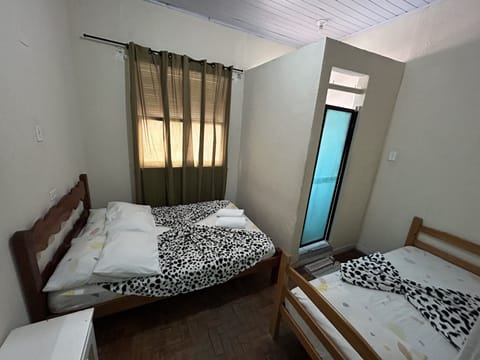 Basic Triple Room | Free WiFi