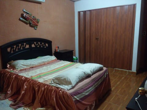 Basic Double Room | Down comforters, desk, laptop workspace, free WiFi