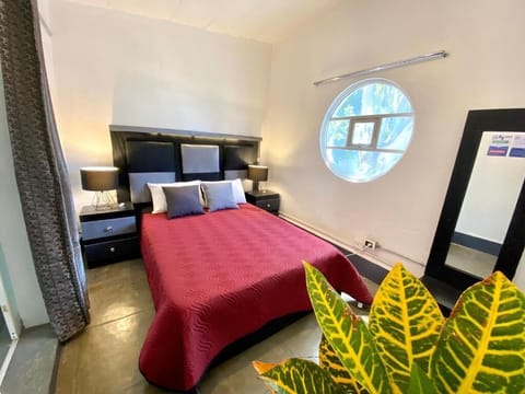 Comfort Room | Down comforters, bed sheets