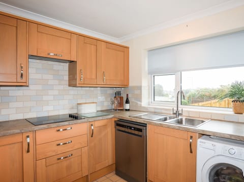 Fridge, dishwasher, electric kettle, toaster