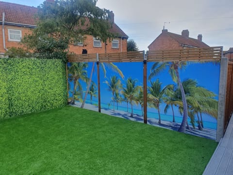 Cottage | Property grounds