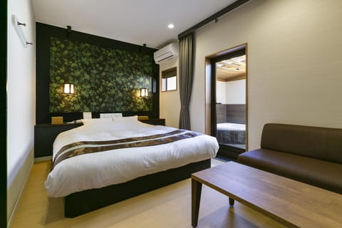 Double Room with Private Open-air Bath, Non Smoking | Individually decorated, free WiFi, bed sheets