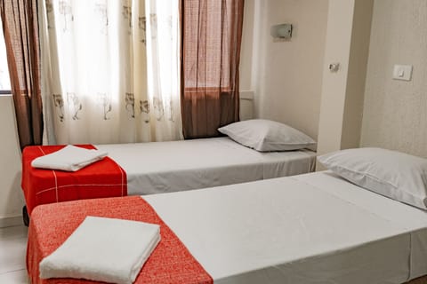 Double or Twin Room | Minibar, free WiFi, bed sheets