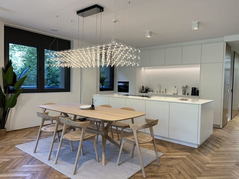 Apartment | Living area | Smart TV