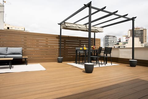 Deluxe Apartment | Terrace/patio