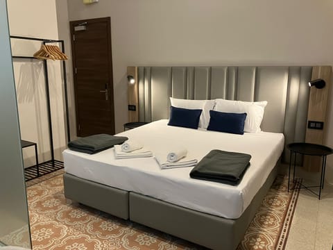 Superior Room | Desk, soundproofing, free WiFi, bed sheets