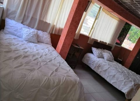 Basic Room | Individually furnished, iron/ironing board, free WiFi, bed sheets