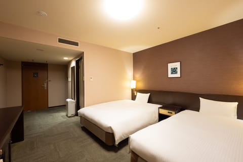 Standard Twin Room | Free WiFi, bed sheets