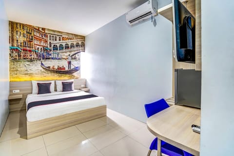 Deluxe Double Room | Desk, laptop workspace, free WiFi, bed sheets