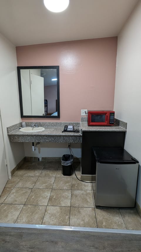 32-inch LCD TV with digital channels