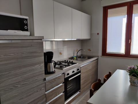 Apartment, 2 Bedrooms, Balcony, Garden View | Interior