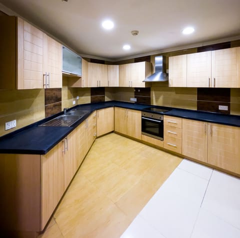 Family Suite | Private kitchen | Coffee/tea maker, electric kettle