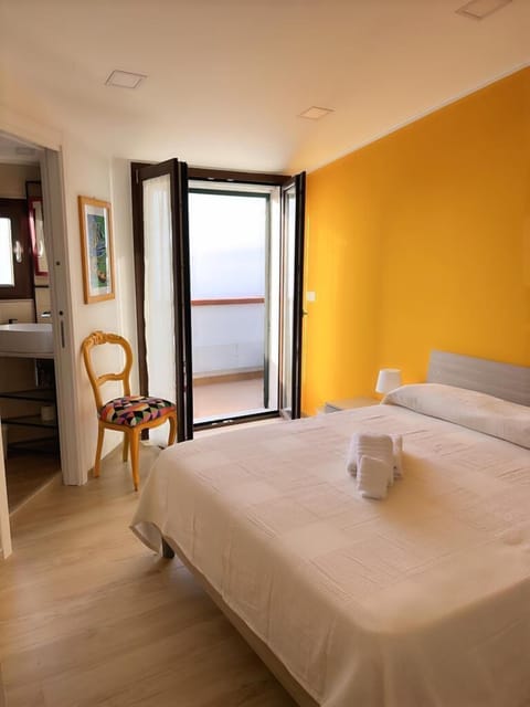 Panoramic Double or Twin Room | Desk, blackout drapes, iron/ironing board, free WiFi