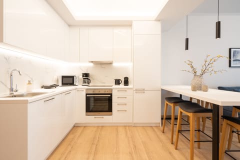 Family Apartment (Athens Hills A1) | Private kitchen | Fridge, microwave, oven, stovetop