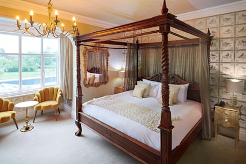 Deluxe Room, 1 King Bed, Non Smoking, River View (Four Poster Bed) | Premium bedding, pillowtop beds, individually decorated