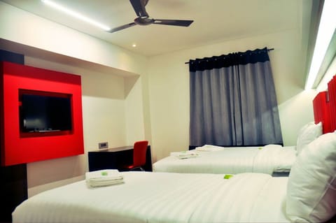 Mango Club | 1 bedroom, premium bedding, in-room safe, desk