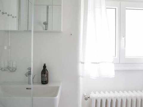 Traumhaftes Tessiner Haus mit Weitblick Vacation rental in Locarno