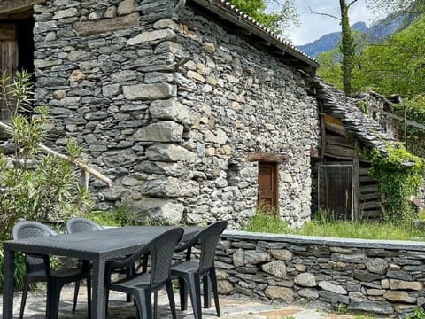 Rustico Nonno Milton Vacation rental in Canton of Ticino