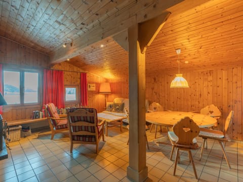 Chesa Tscheppa 2 Apartment in Samedan