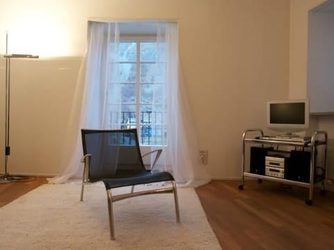 Residenz Alpenrose25 Apartment in Samedan