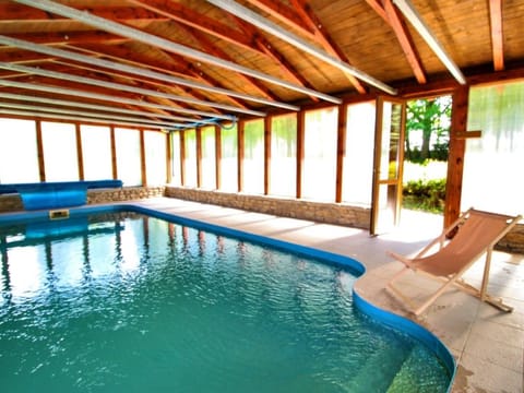 Pool Indoor