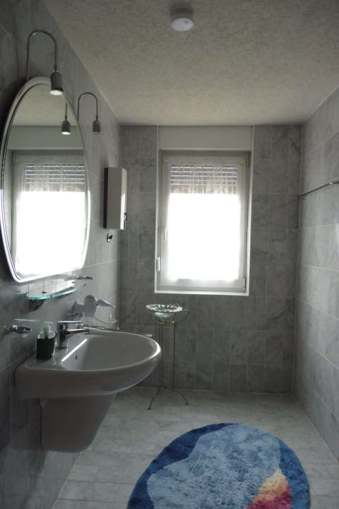 für 5 Personen in Radewege, Berlin Apartment in Brandenburg