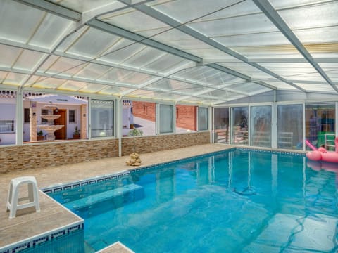 Pool Indoor