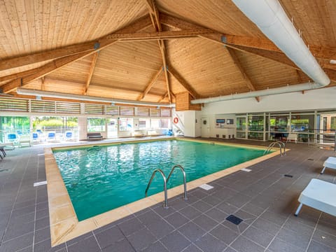 Pool Indoor