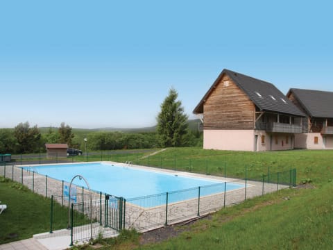 T2 4-6 pax Apartment hotel in Besse-et-Saint-Anastaise