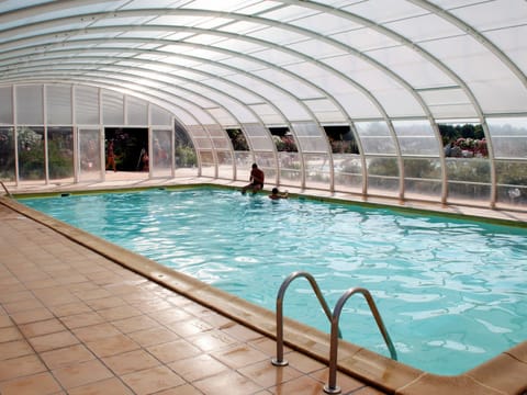 Pool Indoor